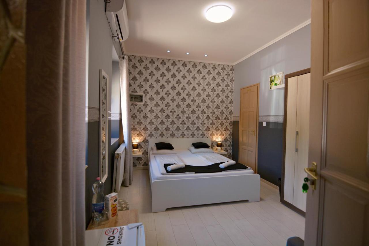 R.Gold Apartman Мако Экстерьер фото