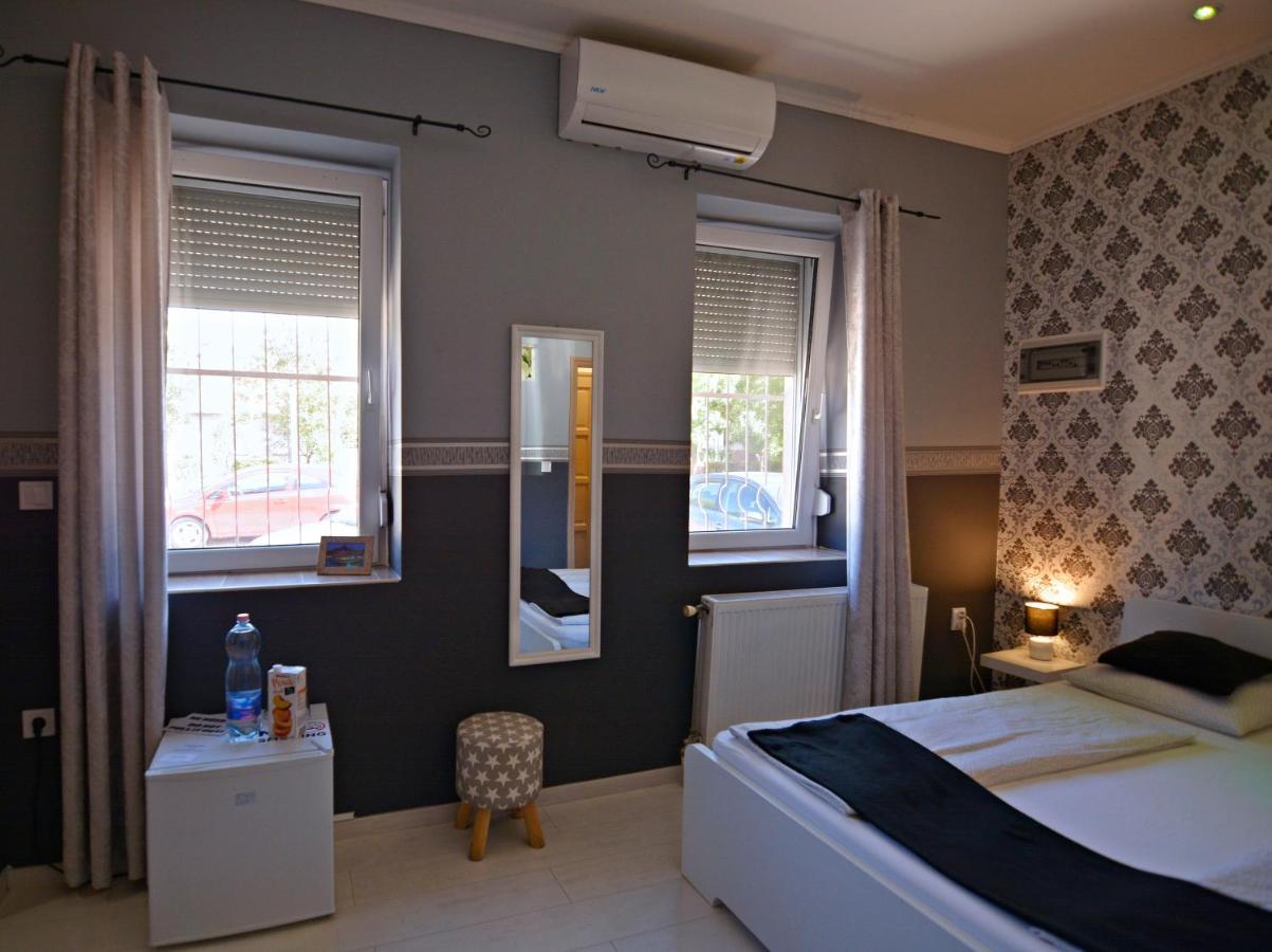 R.Gold Apartman Мако Экстерьер фото