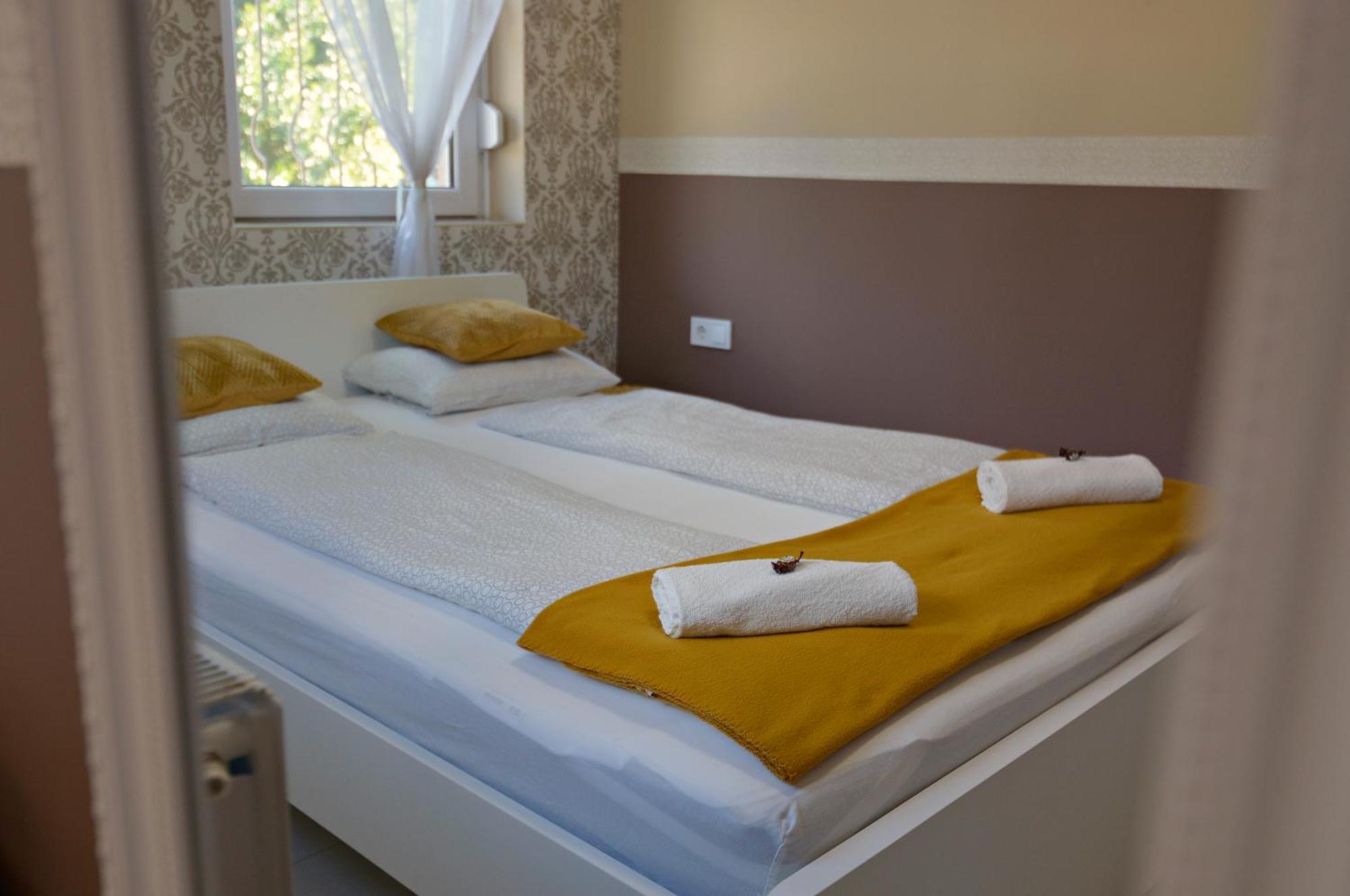 R.Gold Apartman Мако Экстерьер фото